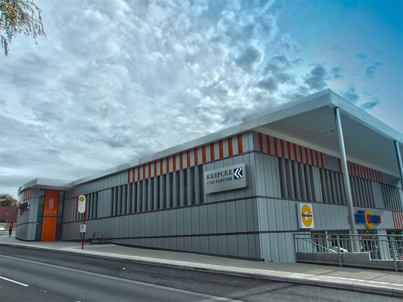 Außenansicht des Kanzleisitzes von Krepcke und Partner in Menden, Ort der notariellen Beratung und Immobilienbegleitung.